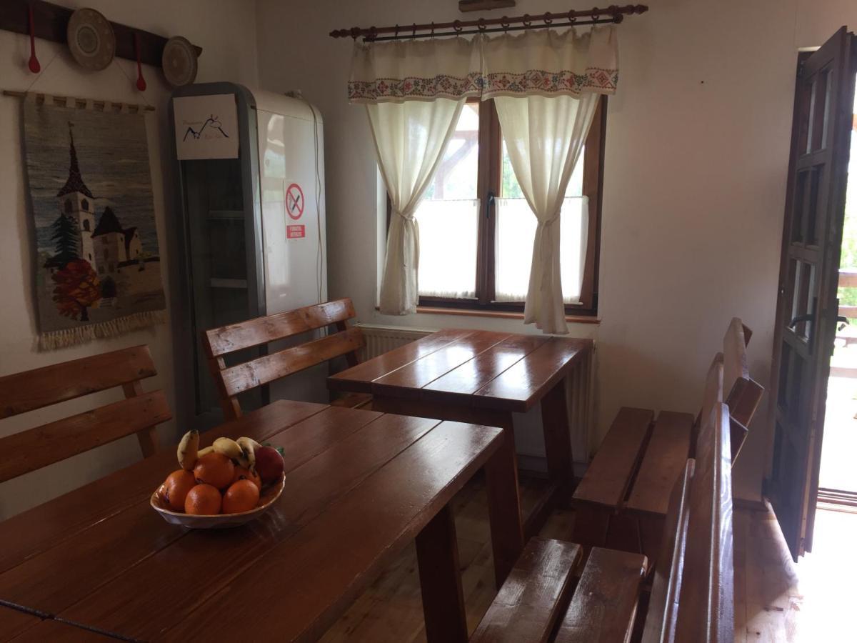 Bran White Clouds House And Chalet المظهر الخارجي الصورة