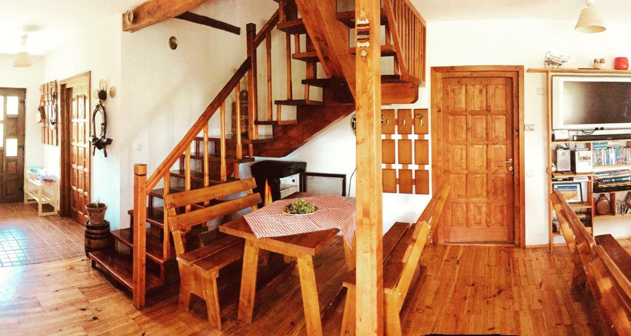 Bran White Clouds House And Chalet المظهر الخارجي الصورة